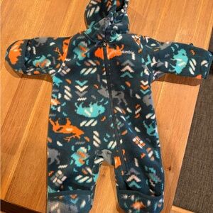 Columbia Kids' Vibrant Green and Orange Footie